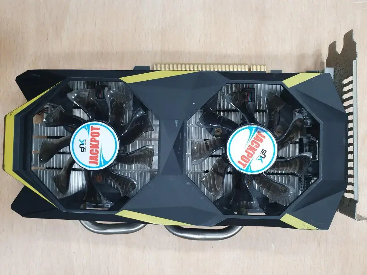 고장 / 화면안뜸 지포스 GTX 1060 6G 그래픽카드